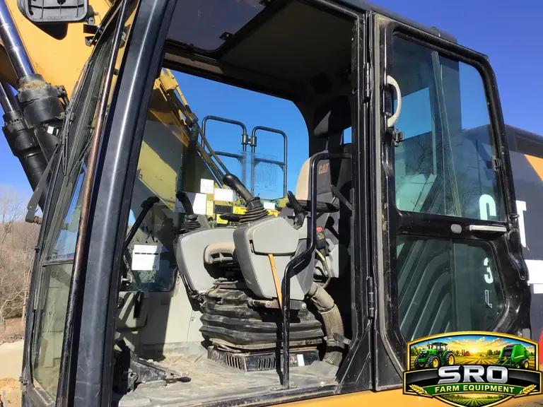 2014 Caterpillar 320EL Excavator