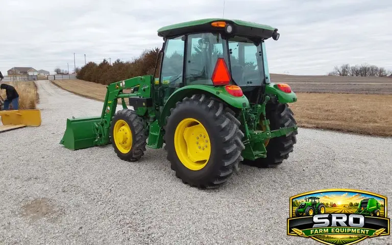 2016 John Deere 5075E MFWD Tractor W/ John Deere H240 Loader