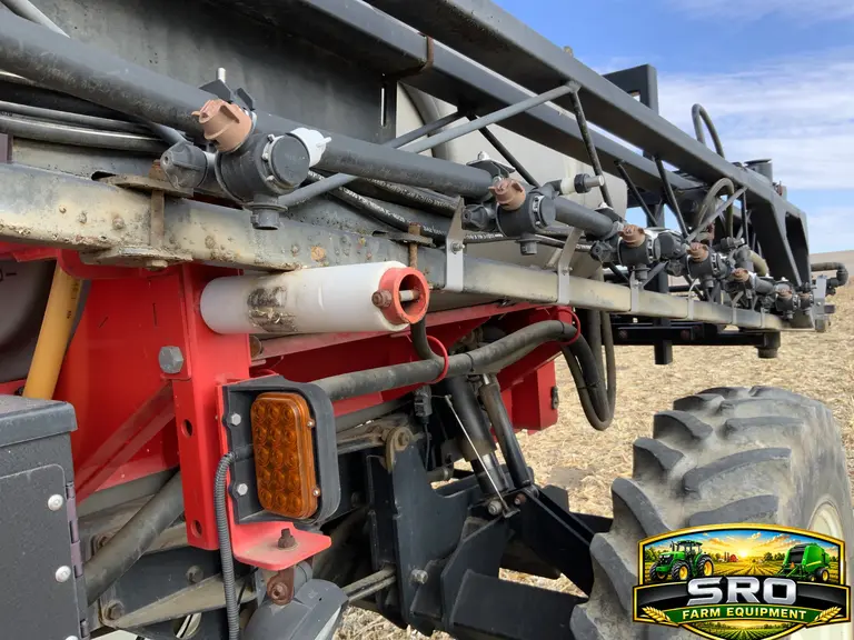 2011 Apache AS1020 Self-Propelled Sprayer