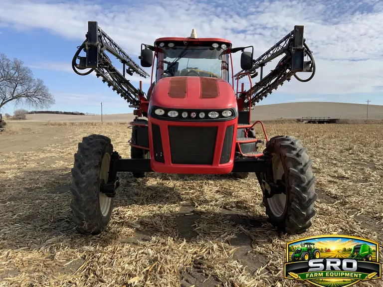2011 Apache AS1020 Self-Propelled Sprayer